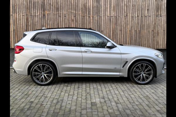 BMW X3 xDrive30i 252pk M-sport Automaat | Panoramadak | Leer | Stoelverwarming | Climate & cruise control | LED verlichting adaptief me