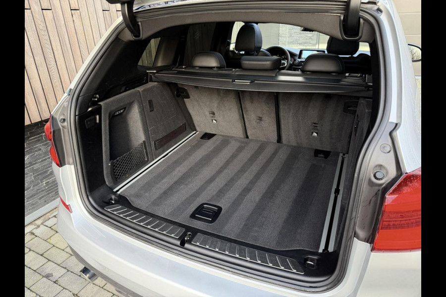 BMW X3 xDrive30i 252pk M-sport Automaat | Panoramadak | Leer | Stoelverwarming | Climate & cruise control | LED verlichting adaptief me