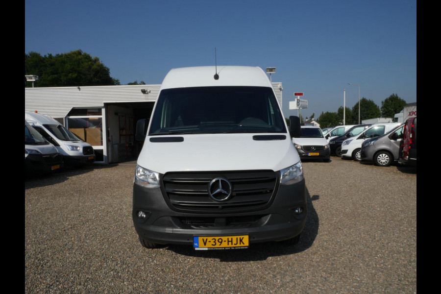 Mercedes-Benz Sprinter 317 CDI 170PK, L2H2, Airco, Keurige staat.