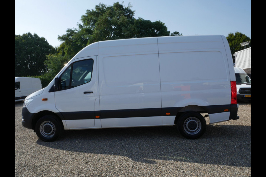 Mercedes-Benz Sprinter 317 CDI 170PK, L2H2, Airco, Keurige staat.