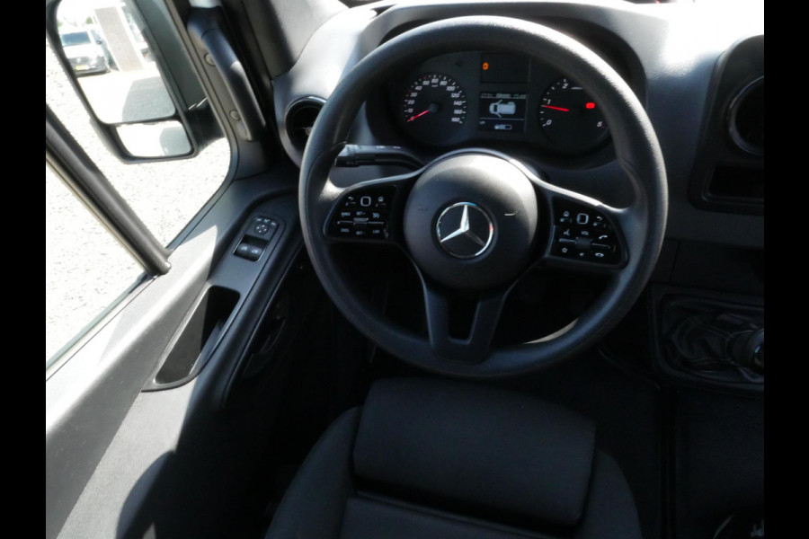 Mercedes-Benz Sprinter 317 CDI 170PK, L2H2, Airco, Keurige staat.