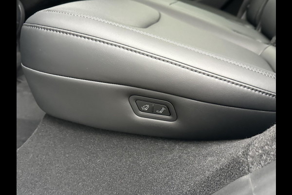 Tesla Model Y Premium Long Range AWD 75 kWh NIEUW MODEL| AUTOPILOT| VOLLEDIGE TESLA GARANTIE T/M 03/2029 OF 80.000KM| DE HOOGVOLTACCU EN AANDRIJFLIJN TOT 2033 of 192.000KM |