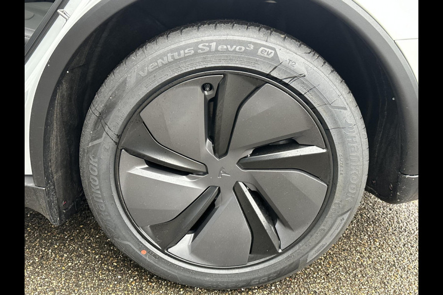 Tesla Model Y Premium Long Range AWD 75 kWh NIEUW MODEL| AUTOPILOT| VOLLEDIGE TESLA GARANTIE T/M 03/2029 OF 80.000KM| DE HOOGVOLTACCU EN AANDRIJFLIJN TOT 2033 of 192.000KM |