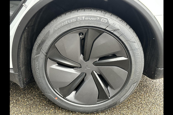 Tesla Model Y Premium Long Range AWD 75 kWh NIEUW MODEL| AUTOPILOT| VOLLEDIGE TESLA GARANTIE T/M 03/2029 OF 80.000KM| DE HOOGVOLTACCU EN AANDRIJFLIJN TOT 2033 of 192.000KM |