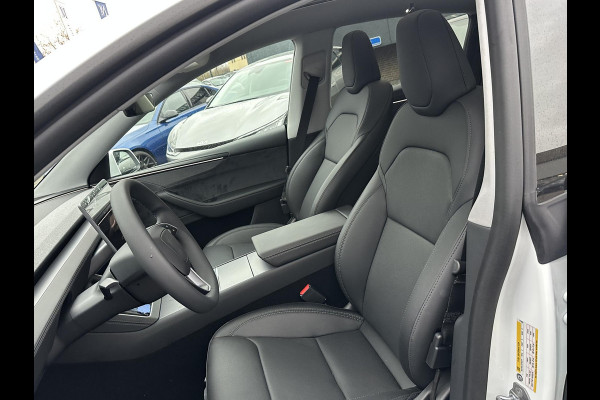 Tesla Model Y Premium Long Range AWD 75 kWh NIEUW MODEL| AUTOPILOT| VOLLEDIGE TESLA GARANTIE T/M 03/2029 OF 80.000KM| DE HOOGVOLTACCU EN AANDRIJFLIJN TOT 2033 of 192.000KM |