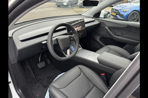 Tesla Model Y Premium Long Range AWD 75 kWh NIEUW MODEL| AUTOPILOT| VOLLEDIGE TESLA GARANTIE T/M 03/2029 OF 80.000KM| DE HOOGVOLTACCU EN AANDRIJFLIJN TOT 2033 of 192.000KM |