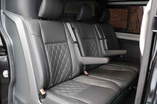 Renault Trafic 2.0 170 PK L2H1 DC | Dubbel Cabine | Navigatie | Blind Spot | Camera | CarPlay | Trekhaak | Stoelverwarming | Virtual Cockpit | 5-Zitter | Dubbel cabine | NAP Logisch | NL Auto