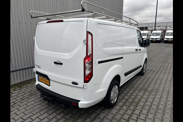 Ford Transit Custom 2.0 TDCI L1H1*A/C*CRUISE*NAVI*HAAK*CAM*3PERS*IMPER