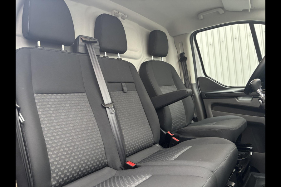 Ford Transit Custom 2.0 TDCI L1H1*A/C*CRUISE*NAVI*HAAK*CAM*3PERS*IMPER