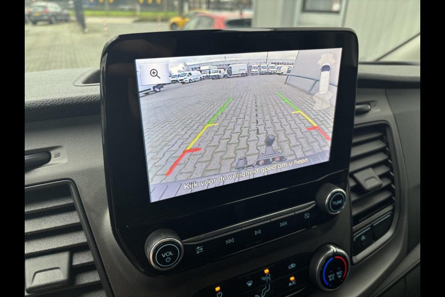 Ford Transit Custom 2.0 TDCI L1H1*A/C*CRUISE*NAVI*HAAK*CAM*3PERS*IMPER