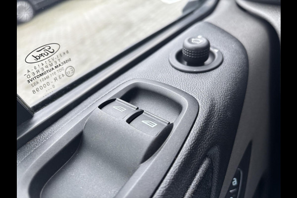 Ford Transit Custom 2.0 TDCI L1H1*A/C*CRUISE*NAVI*HAAK*CAM*3PERS*IMPER