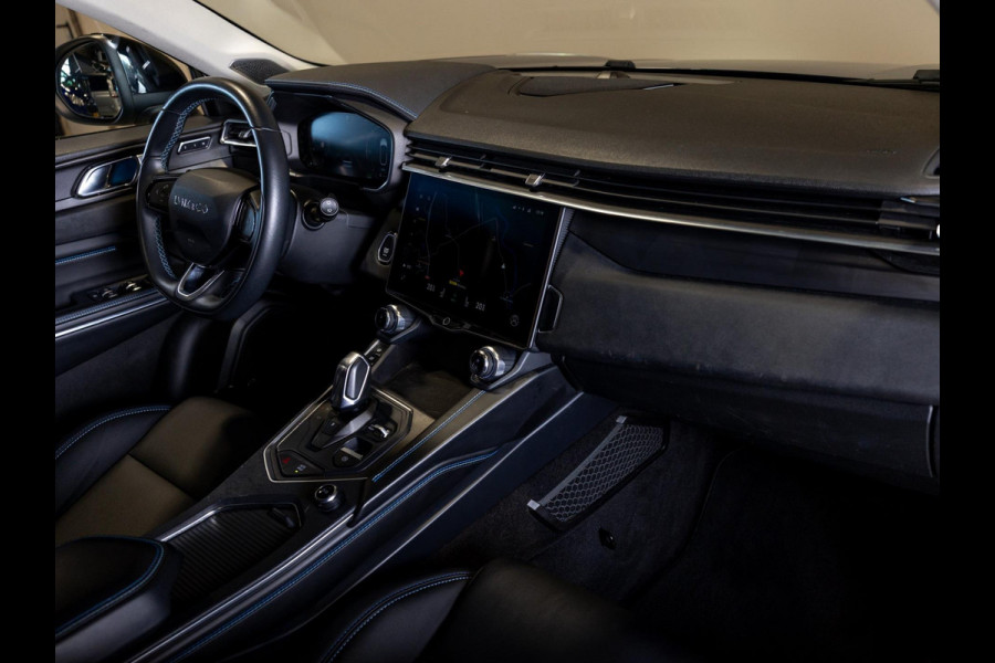 Lynk & Co 01 1.5 / 261pk / Leder / Blackstyle