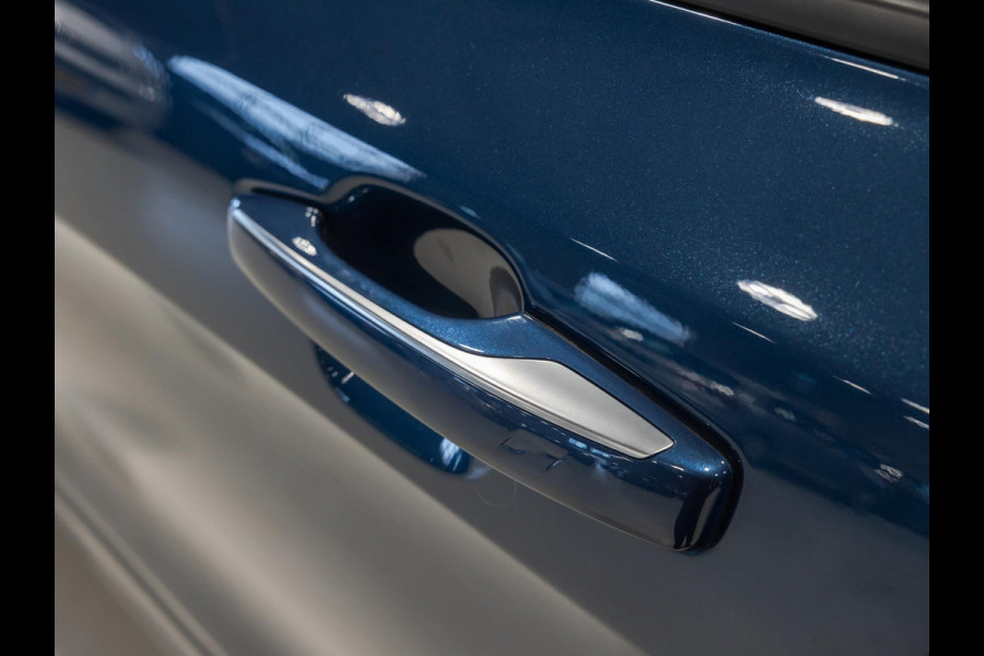 Lynk & Co 01 1.5 / 261pk / Leder / Blackstyle