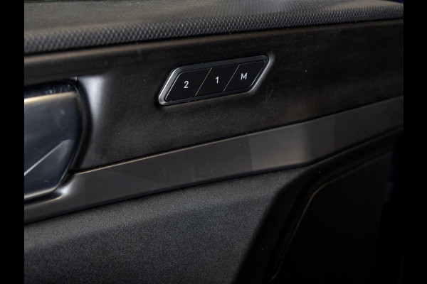 Lynk & Co 01 1.5 / 261pk / Leder / Blackstyle