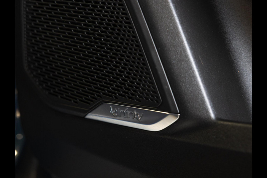 Lynk & Co 01 1.5 / 261pk / Leder / Blackstyle