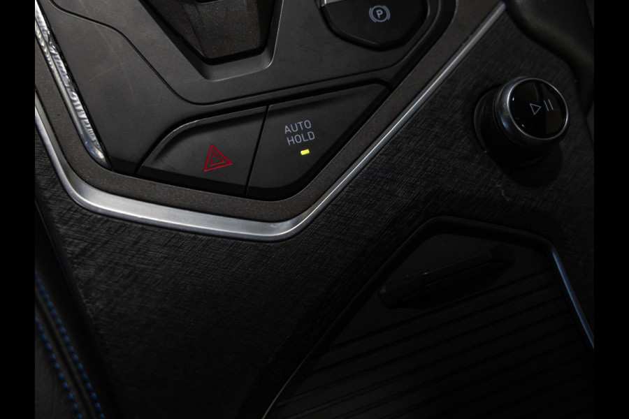 Lynk & Co 01 1.5 / 261pk / Leder / Blackstyle