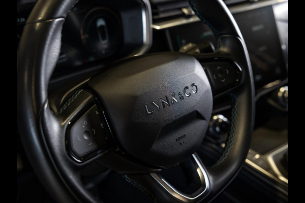 Lynk & Co 01 1.5 / 261pk / Leder / Blackstyle