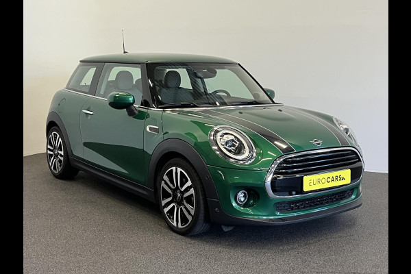 MINI Cooper 1.5 136pk Automaat Chili Serious Business | Climate Control | Harman Kardon | Navigatie | Full LED | 17" Rail Spoke Lichtmetalen Velgen | Parkeer sensoren V+A | Stoelverwarming