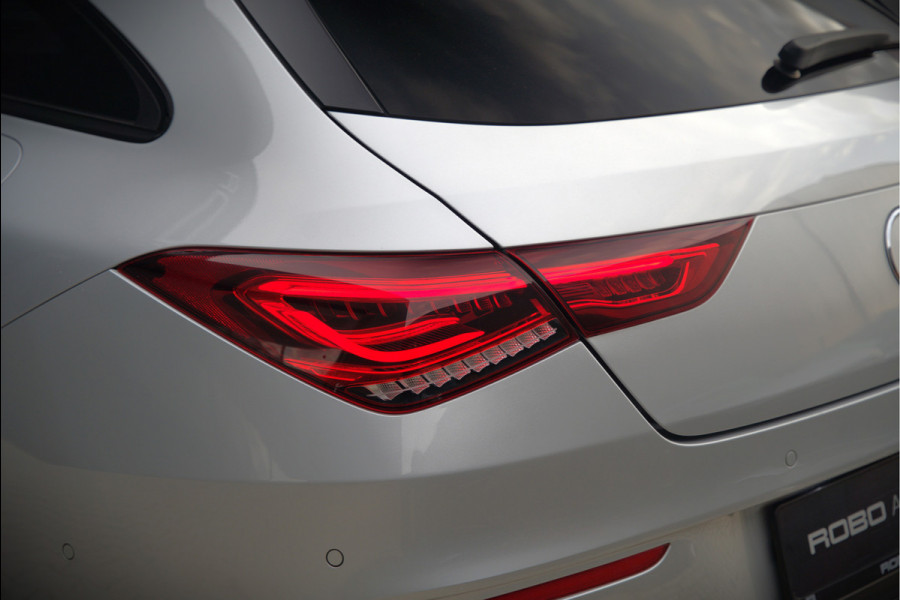 Mercedes-Benz CLA-Klasse Shooting Brake 250 e Edition | AMG Line | Panoramadak | Stoelverwarming | Camera | Keyless | Ambiance Verlichting | Cruise Control | Multibeam LED | BTW |
