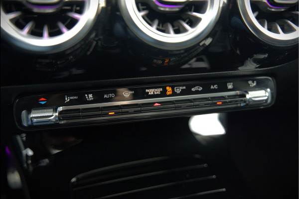 Mercedes-Benz CLA-Klasse Shooting Brake 250 e Edition | AMG Line | Panoramadak | Stoelverwarming | Camera | Keyless | Ambiance Verlichting | Cruise Control | Multibeam LED | BTW |