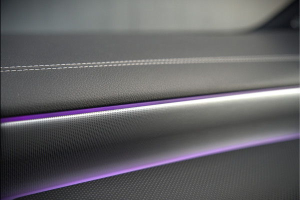 Mercedes-Benz CLA-Klasse Shooting Brake 250 e Edition | AMG Line | Panoramadak | Stoelverwarming | Camera | Keyless | Ambiance Verlichting | Cruise Control | Multibeam LED | BTW |