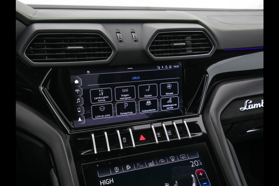 Lamborghini Urus 4.0 V8 Pearl Capsule (INCL-BTW) *CERAMIC-BRAKES | PANO | HEAD-UP | SOFT-CLOSE | LEATHER-ALCANTARA | FULL-LED | NIGHT-VISION | BANG&OLUFSEN | MEMORY-PACK | HEATED-SPORTSEATS | TOP-VIEW | ADAPTIVE-CRUISE | ...