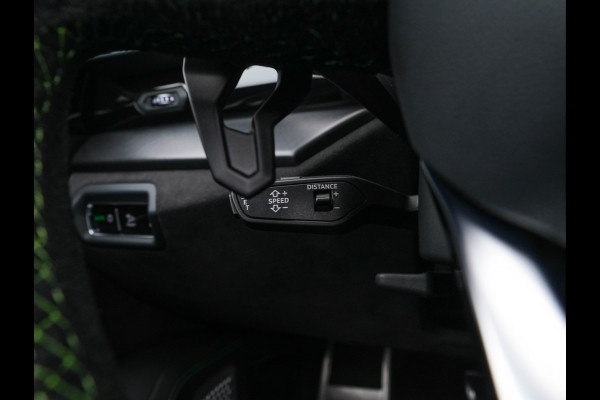 Lamborghini Urus 4.0 V8 Pearl Capsule (INCL-BTW) *CERAMIC-BRAKES | PANO | HEAD-UP | SOFT-CLOSE | LEATHER-ALCANTARA | FULL-LED | NIGHT-VISION | BANG&OLUFSEN | MEMORY-PACK | HEATED-SPORTSEATS | TOP-VIEW | ADAPTIVE-CRUISE | ...