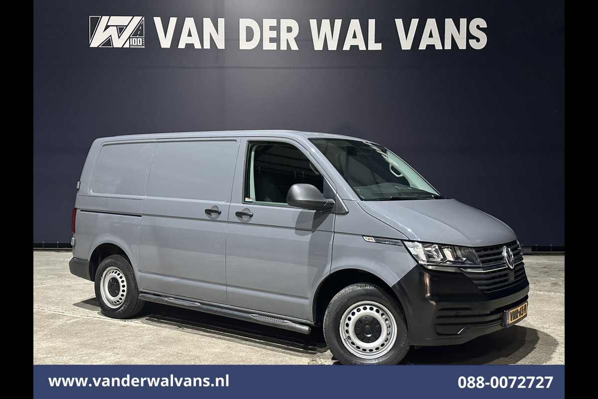 Volkswagen Transporter 2.0 TDI L1H1 Euro6 Airco | Camera | Cruisecontrol | Trekhaak | Sidebars Parkeersensoren