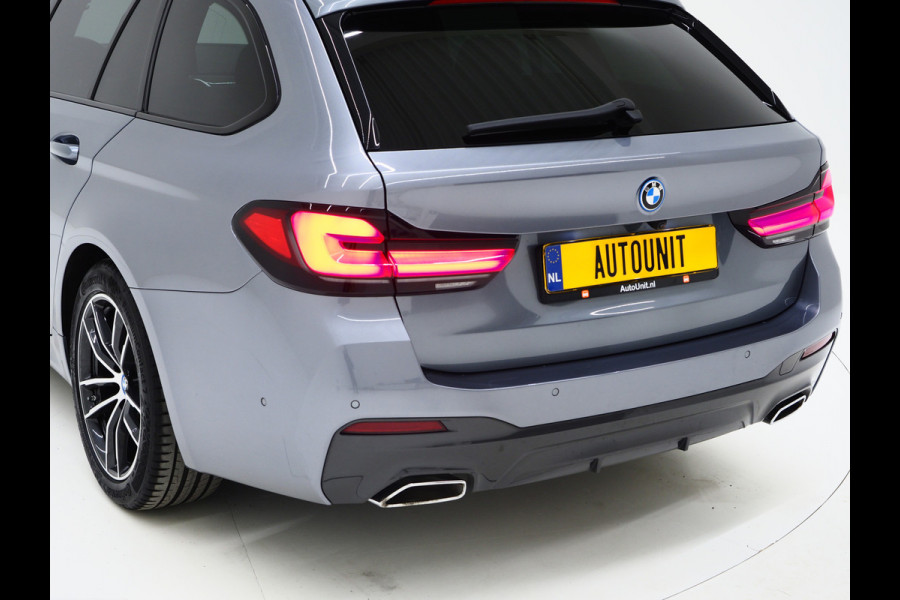 BMW 5 Serie Touring 530e M Sport | Panoramadak | LaserLED | Head Up | 360 | Keyless | Adaptive Cruise | Trekhaak