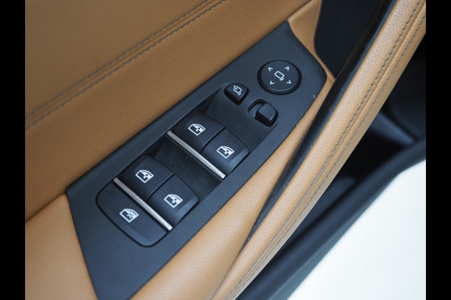 BMW 5 Serie Touring 530e M Sport | Panoramadak | LaserLED | Head Up | 360 | Keyless | Adaptive Cruise | Trekhaak