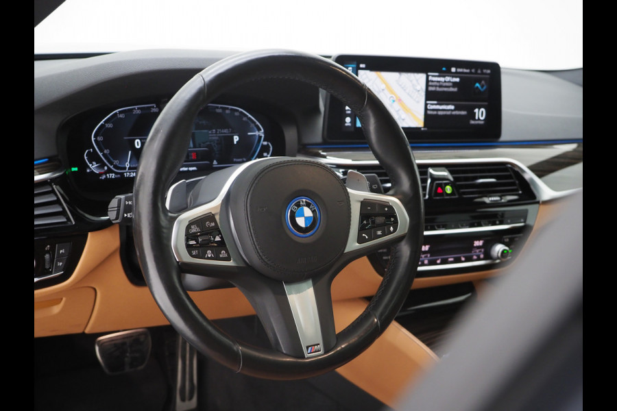 BMW 5 Serie Touring 530e M Sport | Panoramadak | LaserLED | Head Up | 360 | Keyless | Adaptive Cruise | Trekhaak