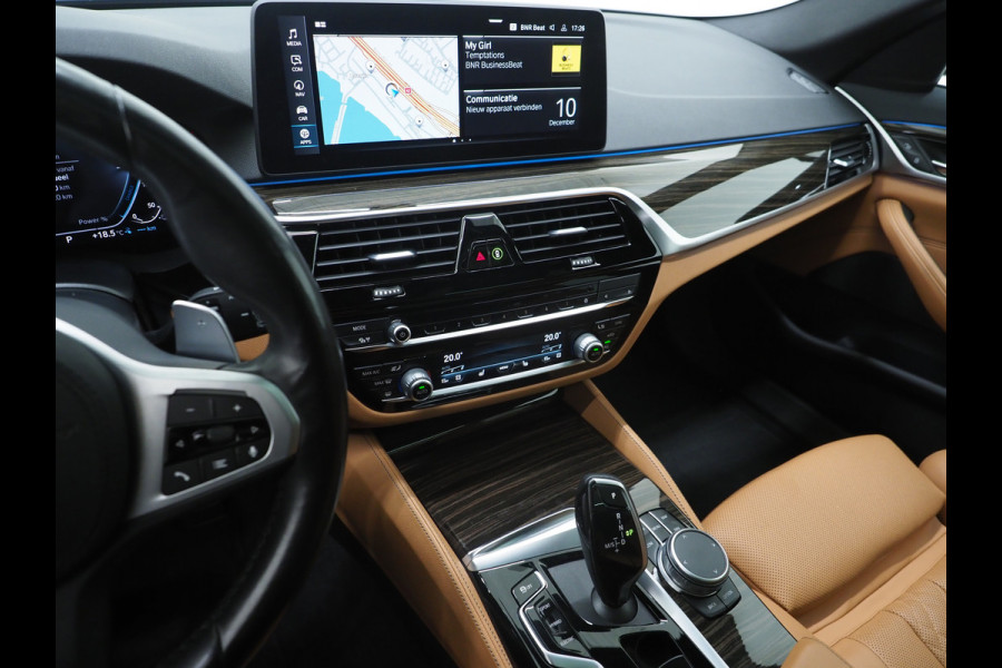 BMW 5 Serie Touring 530e M Sport | Panoramadak | LaserLED | Head Up | 360 | Keyless | Adaptive Cruise | Trekhaak