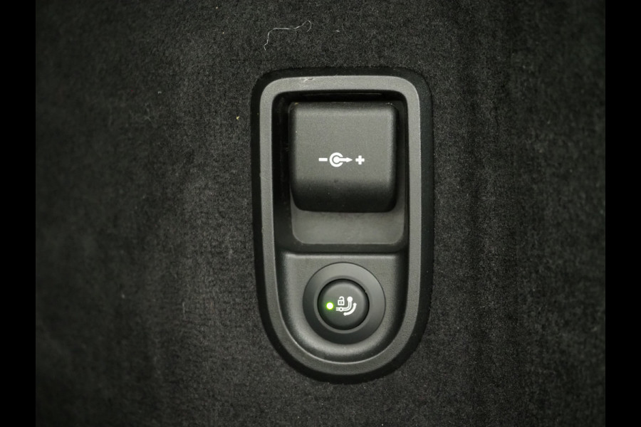 BMW 5 Serie Touring 530e M Sport | Panoramadak | LaserLED | Head Up | 360 | Keyless | Adaptive Cruise | Trekhaak