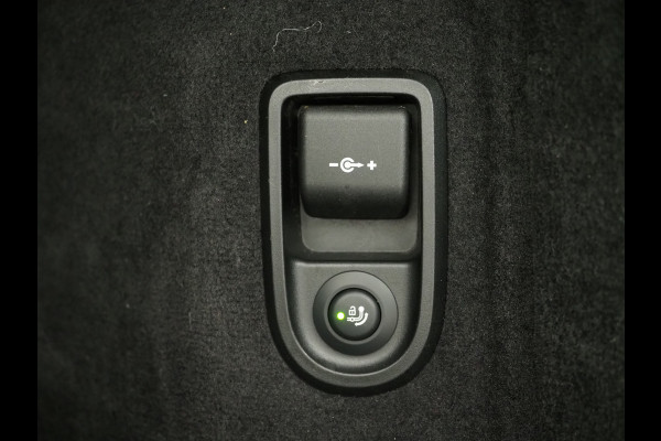 BMW 5 Serie Touring 530e M Sport | Panoramadak | LaserLED | Head Up | 360 | Keyless | Adaptive Cruise | Trekhaak