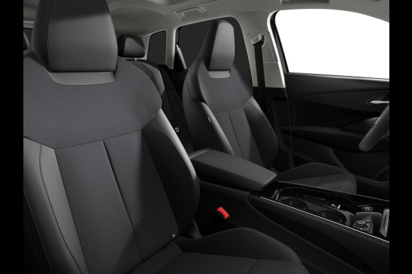 Audi Q3 Advanced edition e-hybrid 272 pk | Techniekpakket plus | Glazen panoramadak | Ambiente lichtpakket | Verwarmbaar stuurwiel |