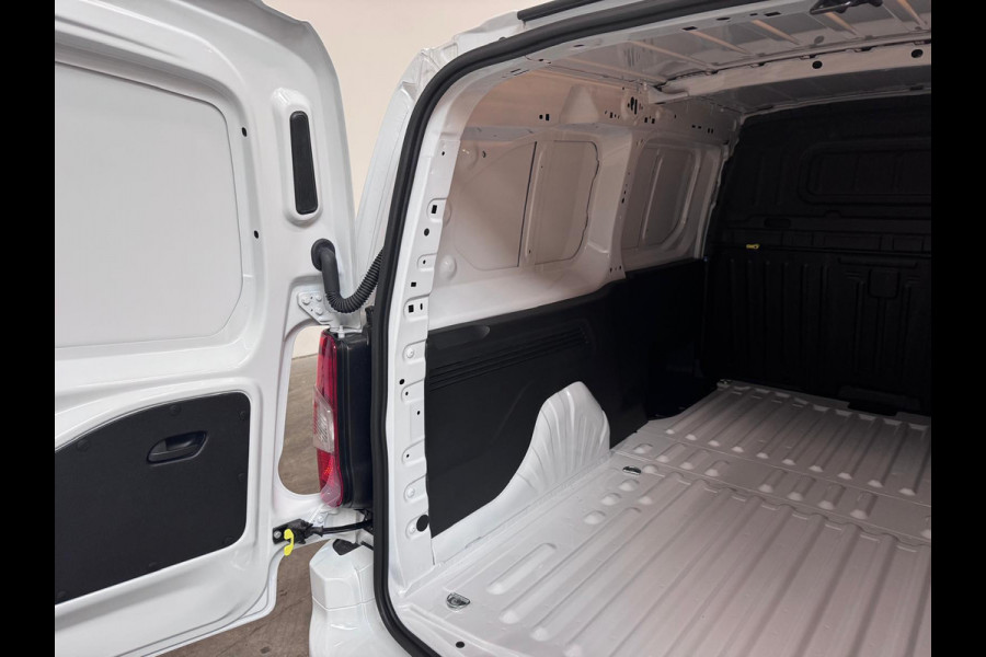 Peugeot Partner 1.5 BlueHDi 100PK L2 | Navigatie | Digitale Cockpit | Trekhaak | Airco