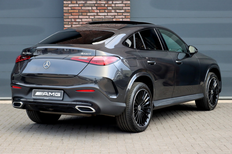 Mercedes-Benz GLC Coupé 300e 4MATIC Premium AMG Line | Distronic+ | Burmester | Memory | Trekhaak | Panoramadak | Surround Camera | Keyless Go | Digital Light | Rijassistentiepakket+ |