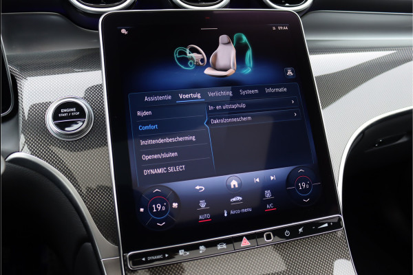 Mercedes-Benz GLC Coupé 300e 4MATIC Premium AMG Line | Distronic+ | Burmester | Memory | Trekhaak | Panoramadak | Surround Camera | Keyless Go | Digital Light | Rijassistentiepakket+ |