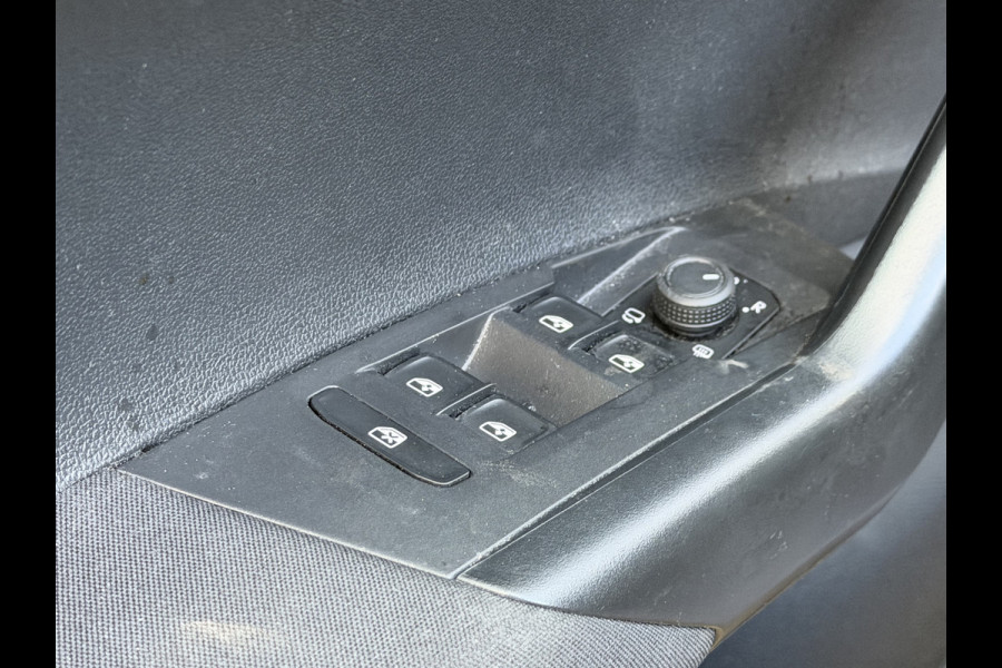 Volkswagen Polo 1.0 TSI Life Cruise control/PDC/Apple carplay-Android auto