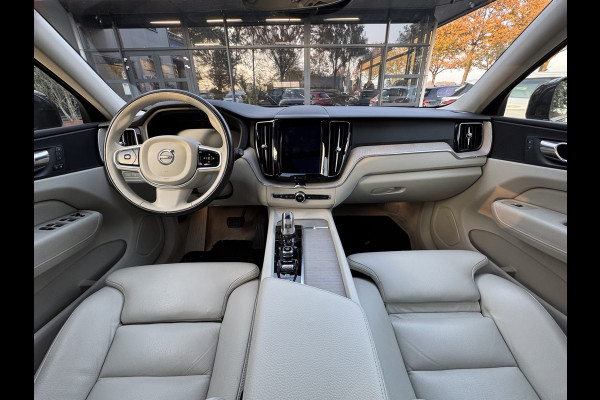 Volvo XC60 2.0 T8 Twin Engine AWD Inscription Luchtvering/Trekhaak/Pano/Leer/LED