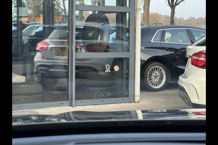 Volvo XC60 2.0 T8 Twin Engine AWD Inscription Luchtvering/Trekhaak/Pano/Leer/LED