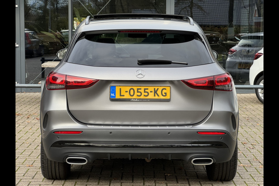 Mercedes-Benz GLA 180 Business Solution AMG Automaat/Panoramadak/LED/Keyless/Widescreen