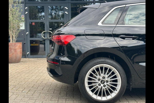 Audi A3 Sportback 30 TFSI Business edition Automaat/VTcockpit/Trekhaak/Led/Cruise/PDC