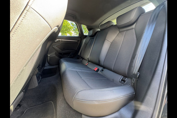 Audi A3 Sportback 30 TFSI edition one LED/Virtual/Sportstoelen/Clima/Navi/Cruise