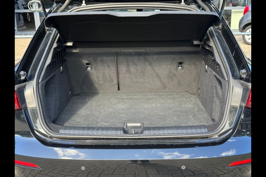 Audi A3 Sportback 30 TFSI edition one LED/Virtual/Sportstoelen/Clima/Navi/Cruise