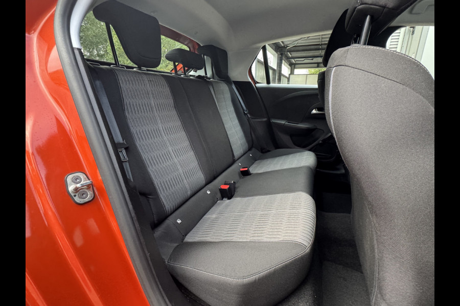 Opel Corsa 1.2 Edition Airco/Cruise control/Elk-pakket/Audio/CV