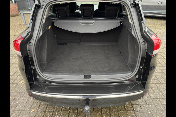 Renault Clio Estate 0.9 TCe Limited Navigatie/Trekhaak/Dab/Cruise/PDC/Getint glas  APK t/m 18-10-2027