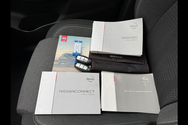 Nissan QASHQAI 1.3 MHEV Premiere Edition Panoramadak/Trekhaak/Clima/LED/Cruise/LM-Velgen