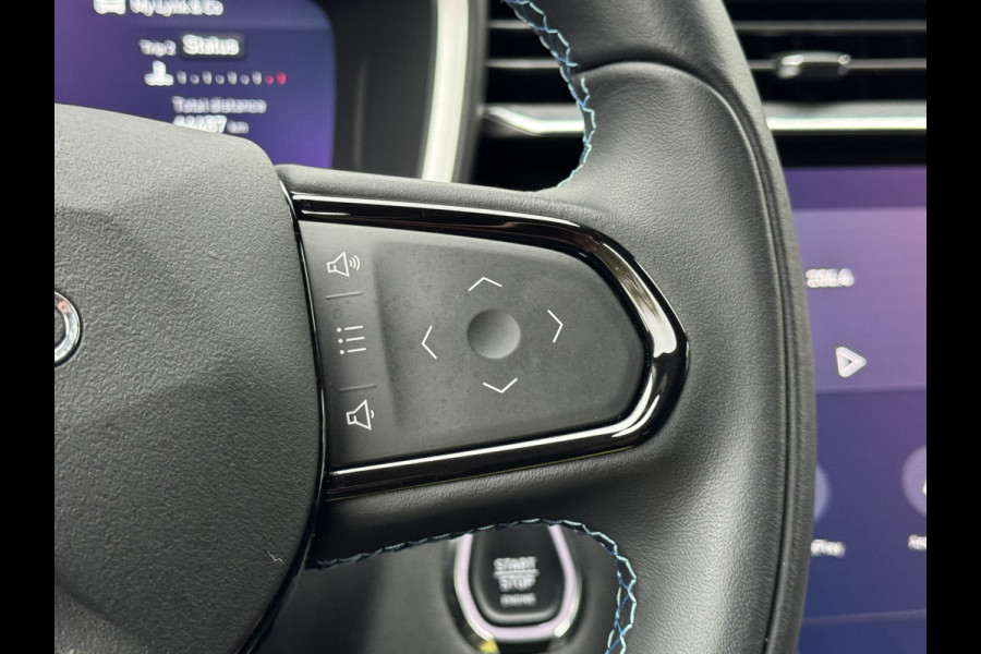 Lynk & Co 01 1.5 Panoramadak/360 Camera/Clima/Cruise/Stoelverwarming/Apple-carplay