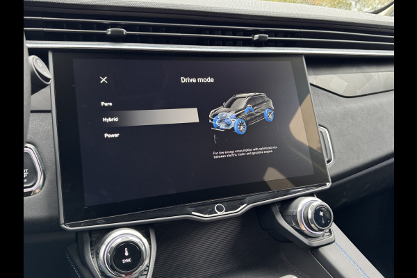 Lynk & Co 01 1.5 Panoramadak/360 Camera/Clima/Cruise/Stoelverwarming/Apple-carplay